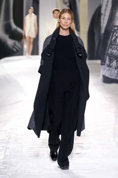 Look 21